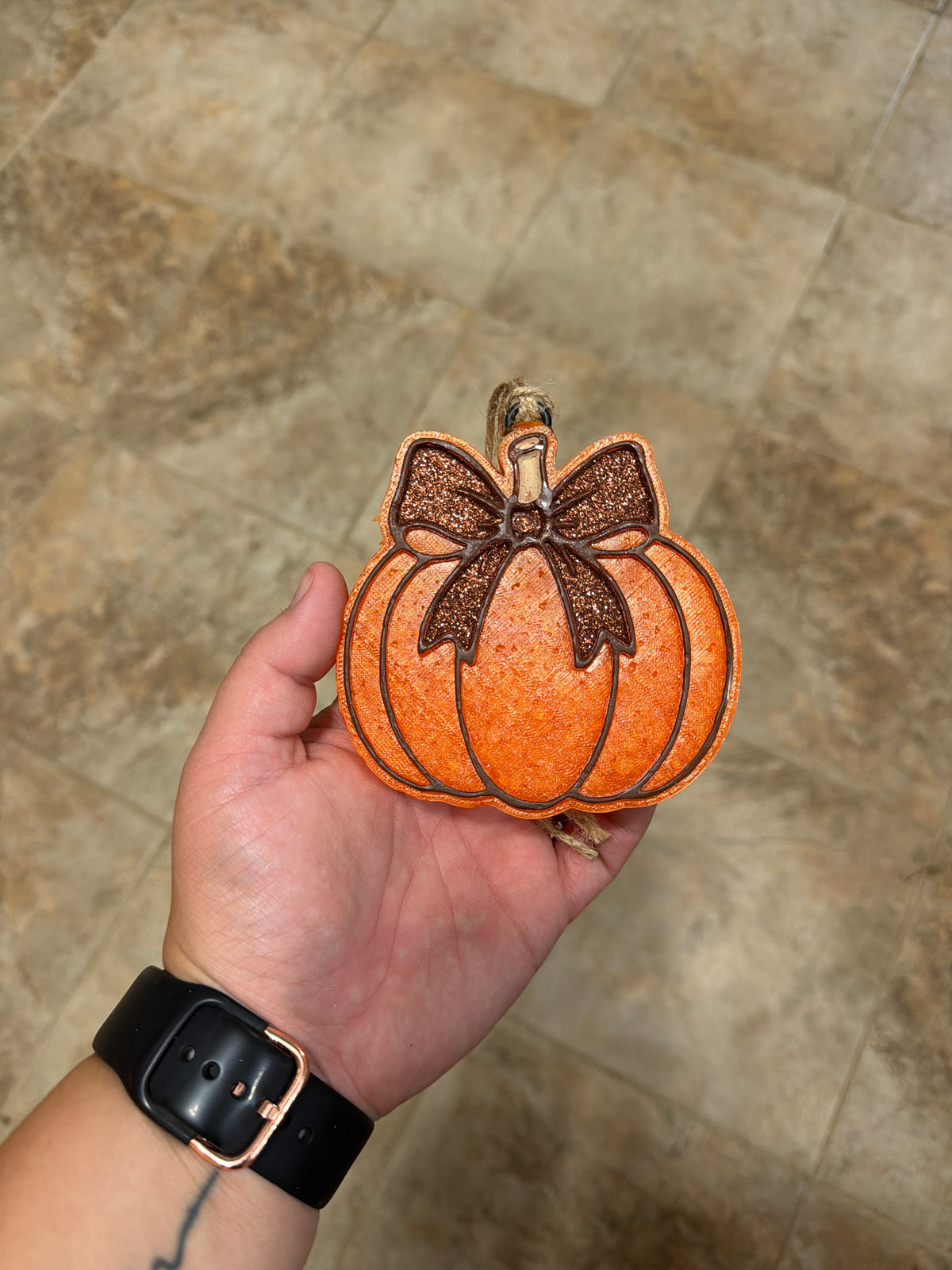 Big Pumpkin w/ bow