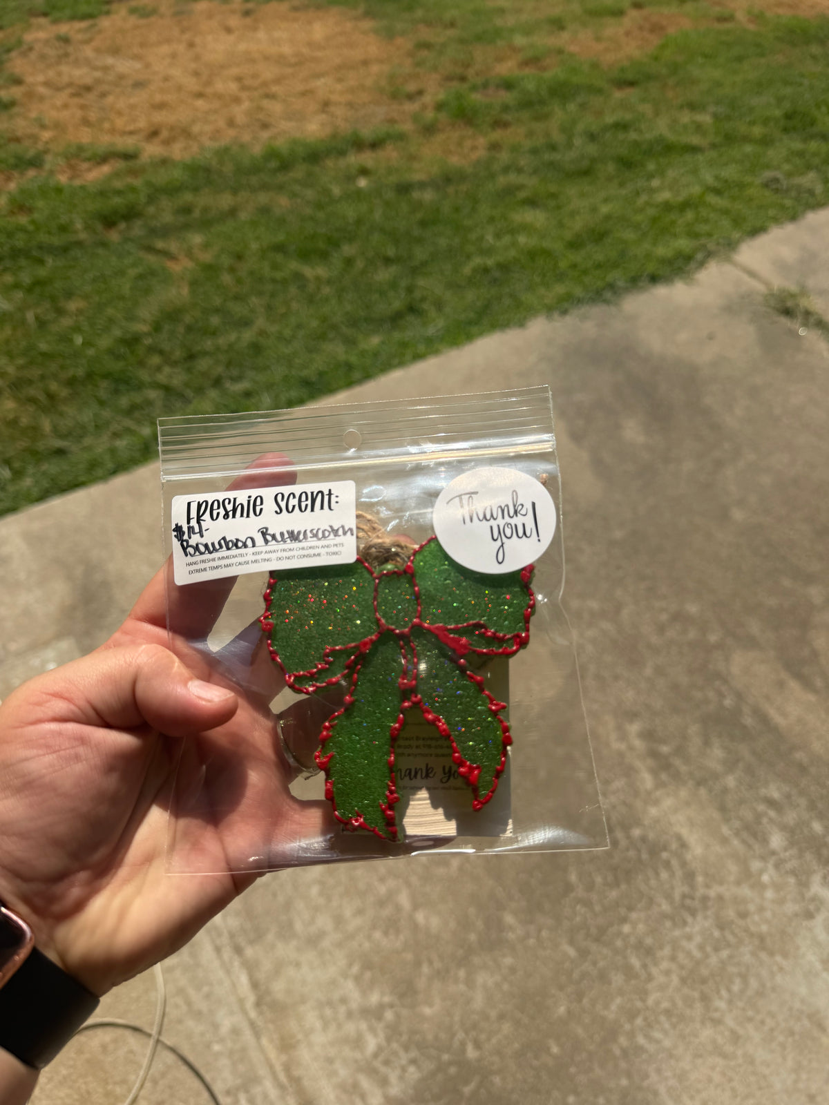 Grinch bow - scent: bourbon butterscotch