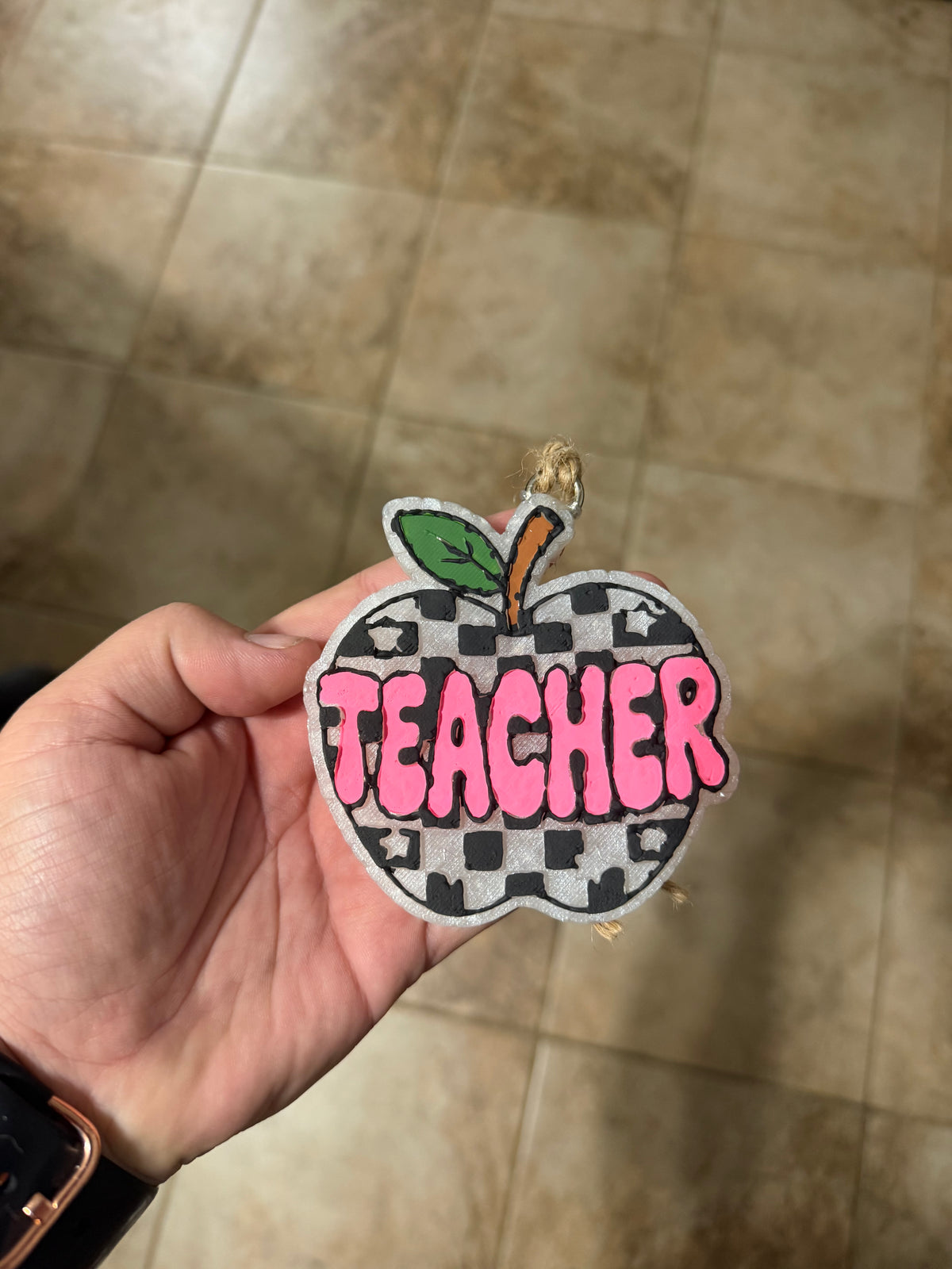 Teacher - scent: cherry bomb