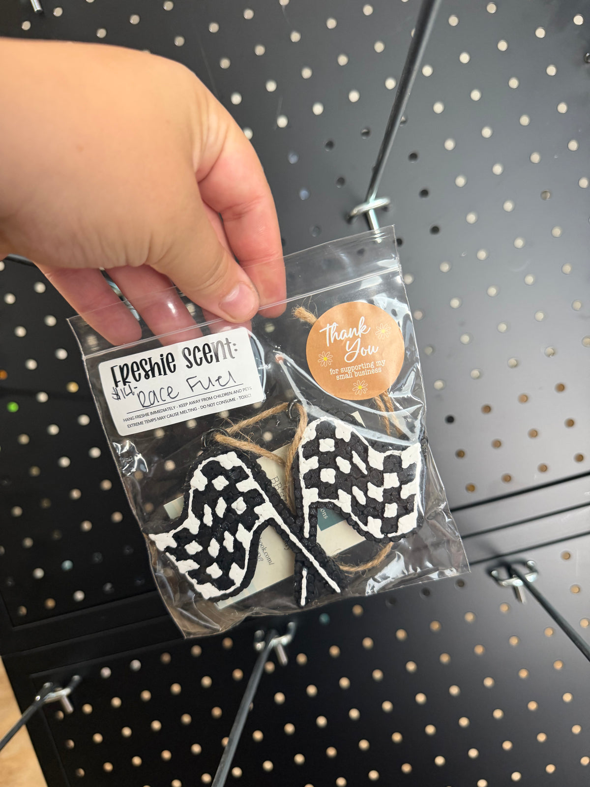 Race flag- scent: race fuel