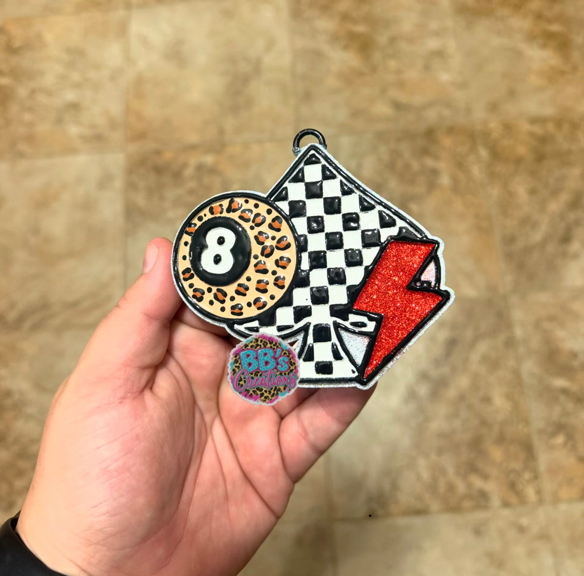 8 ball spade w/ checkers